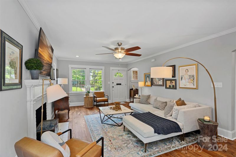 2115 Wilmore Dr, Charlotte, NC 28203