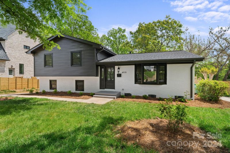 4555 Emory Ln, Charlotte, NC 28211