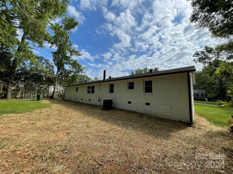 105 Survey St, Lancaster, SC 29720