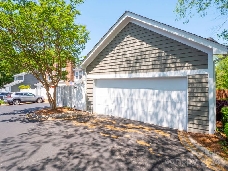 7155 Meeting St, Charlotte, NC 28210