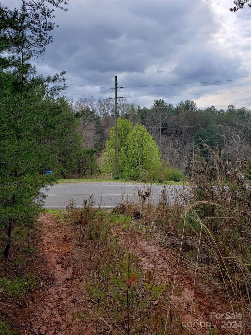 6600 Mountain Grove Rd, Hickory, NC 28601