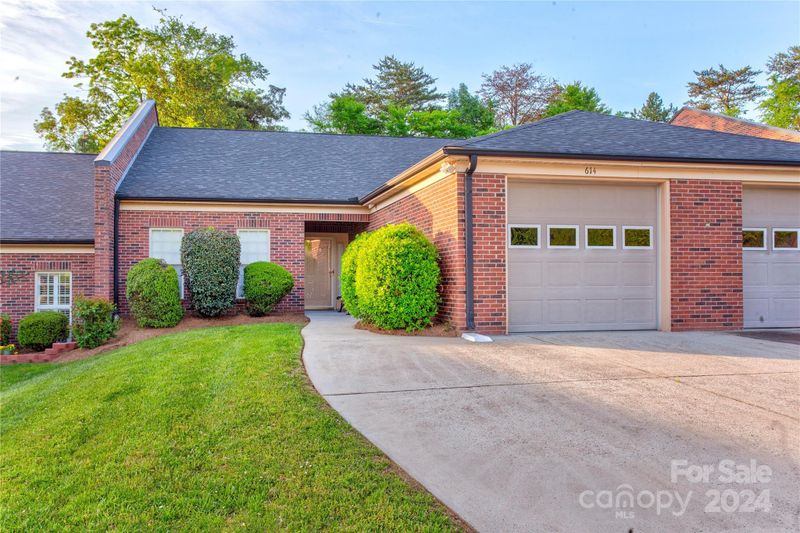 614 Camrose Cir, Concord, NC 28025