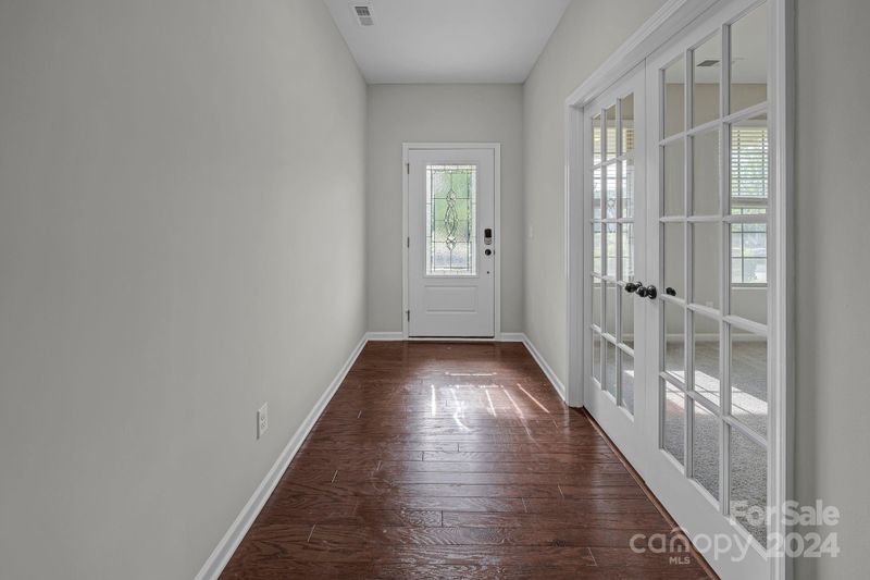 909 Mayapple Way, Belmont, NC 28012