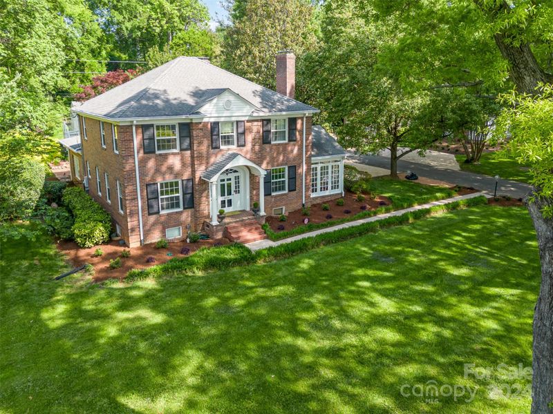 1900 S Wendover Rd, Charlotte, NC 28211