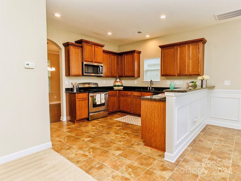 18011 Train Station Dr, Cornelius, NC 28031