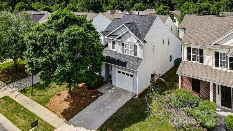9345 Longstone Ln, Charlotte, NC 28277