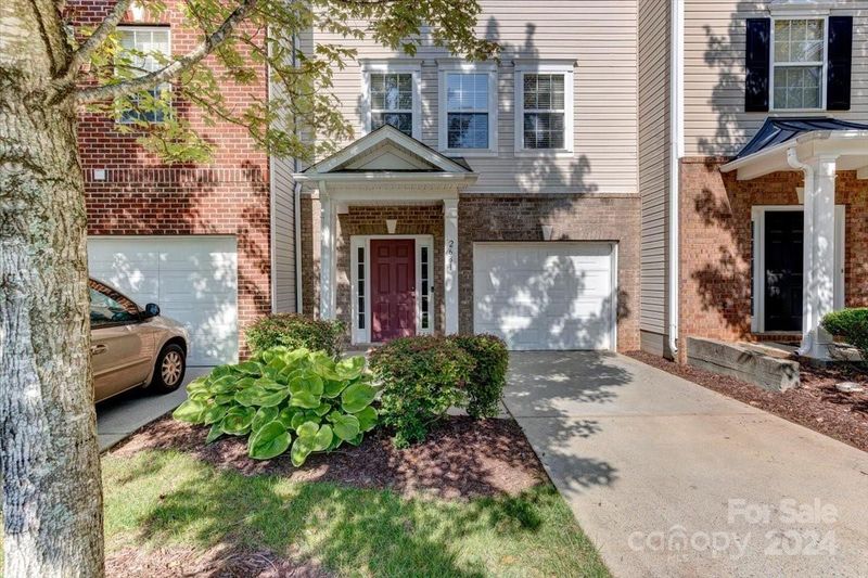 2631 Early Flight Dr, Charlotte, NC 28262