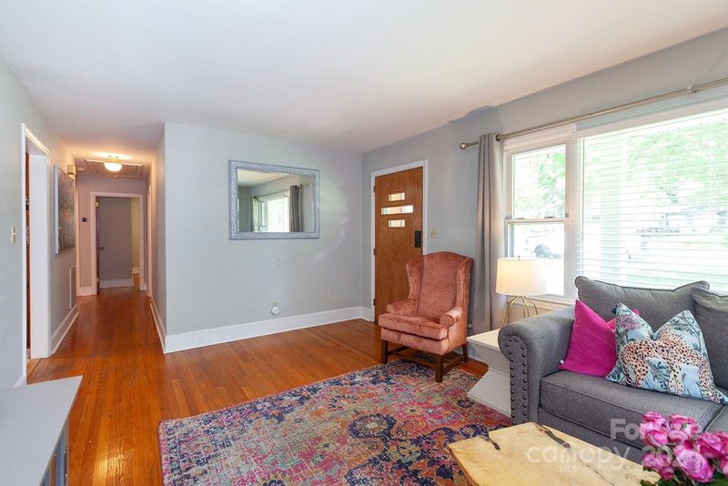 3333 Meredith Ave, Charlotte, NC 28208