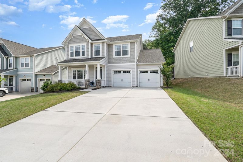5036 Thomasville Dr, Belmont, NC 28012