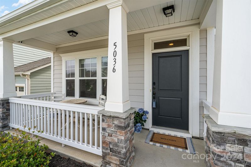 5036 Thomasville Dr, Belmont, NC 28012