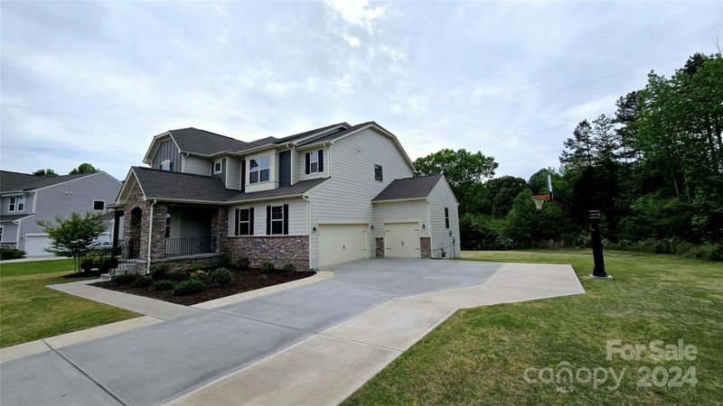 1204 Gramercy Dr, Indian Trail, NC 28079