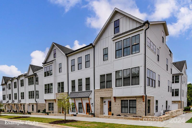 2318 Chamberlain Ave #1, Charlotte, NC 28208