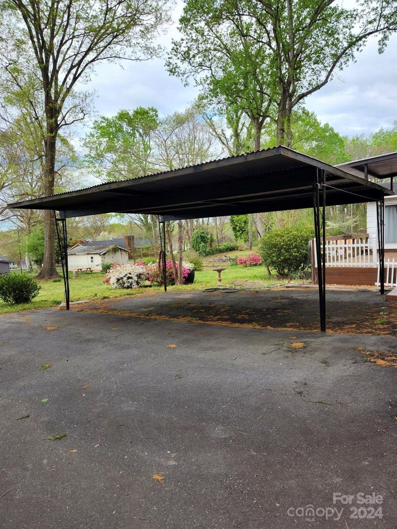 603 Pierce Ave, Mount Holly, NC 28120