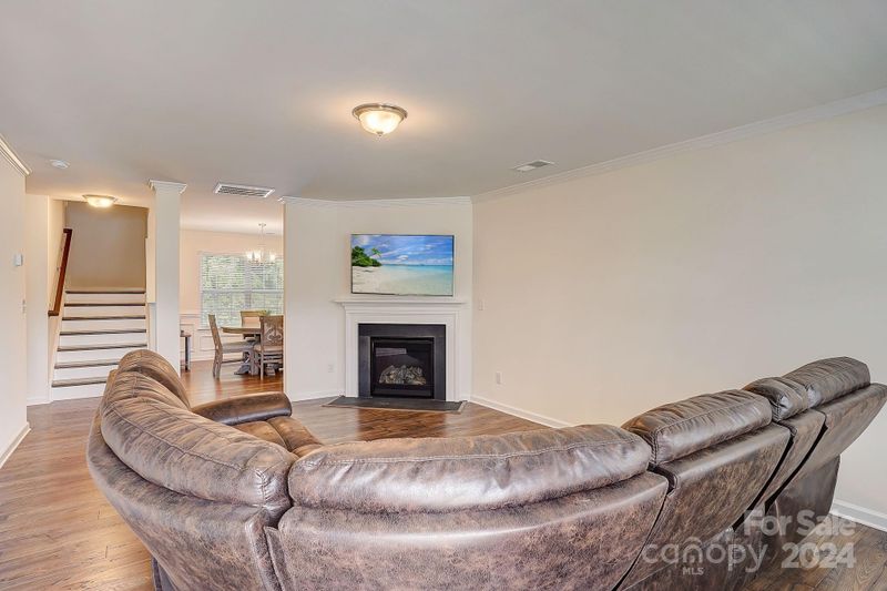 5908 Ellimar Field Ln, Charlotte, NC 28215