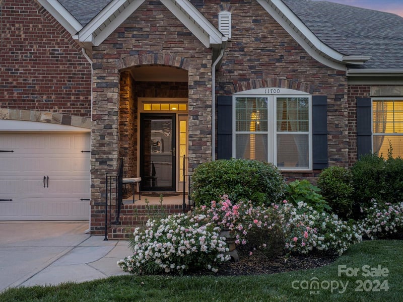 11700 Barnard St, Mint Hill, NC 28227