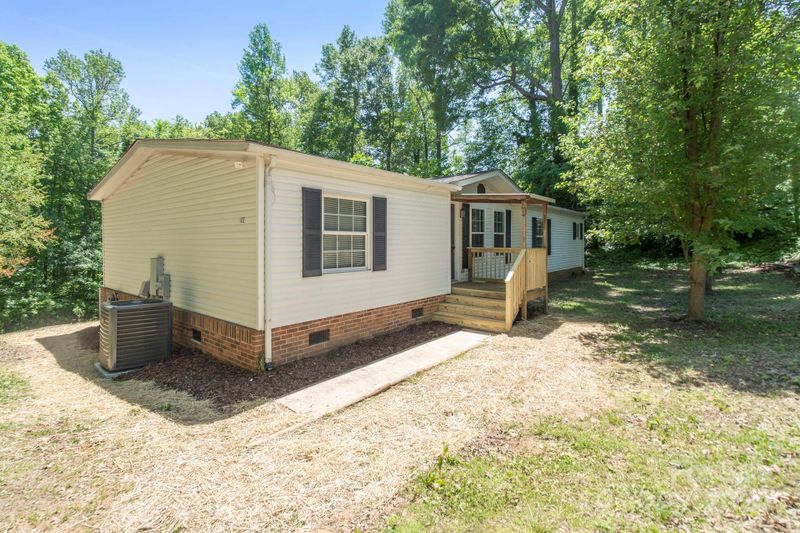 122 One Eagle Pl, Gastonia, NC 28056