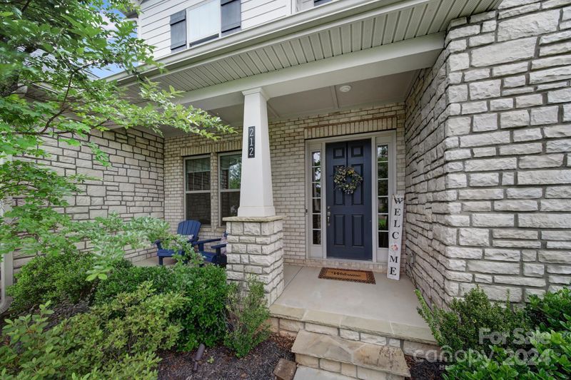212 Enclave Blvd, Matthews, NC 28104