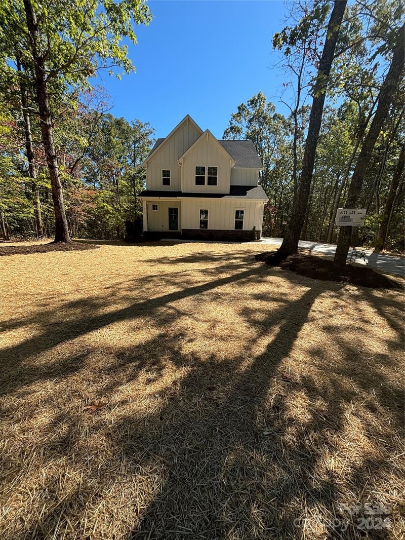5139 Kings Pinnacle Dr, Kings Mountain, NC 28086