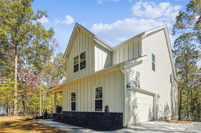 5139 Kings Pinnacle Dr, Kings Mountain, NC 28086