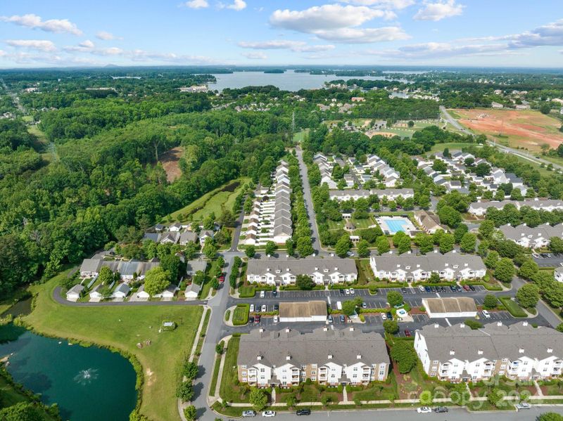 9057 Mcdowell Creek Ct, Cornelius, NC 28031