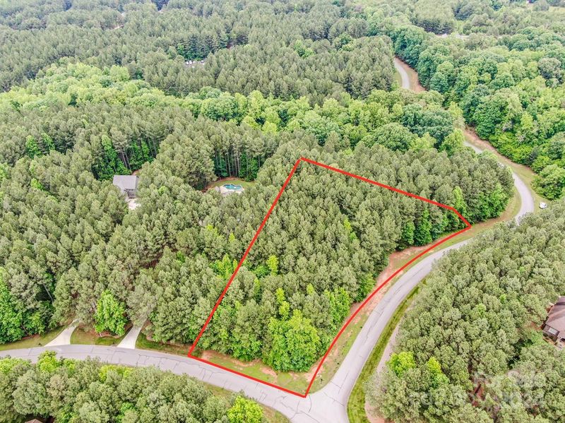 6808 Goose Point Dr #140, Denver, NC 28037