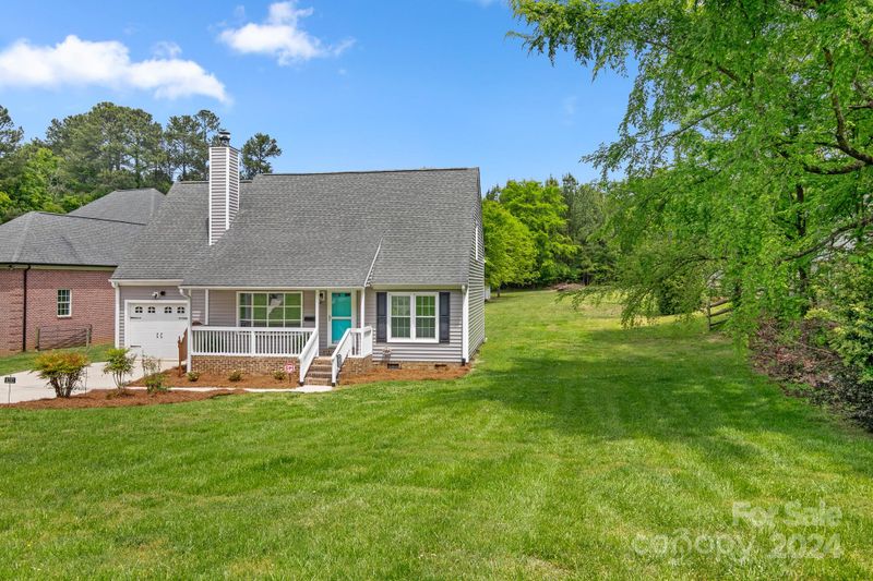8201 Caldwell Rd, Harrisburg, NC 28075