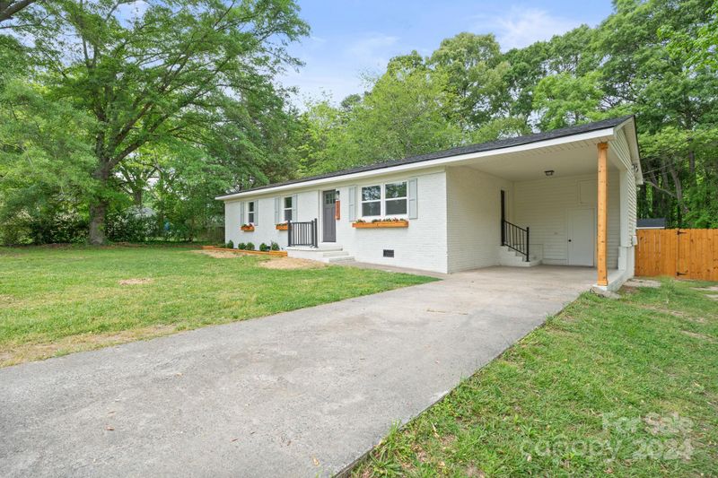 1230 Iva Ave, Gastonia, NC 28052