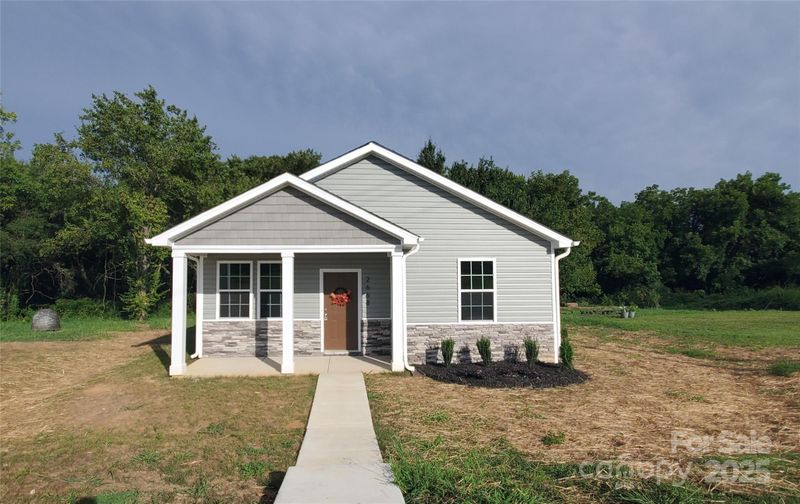 2668 Meadow St, Gastonia, NC 28056