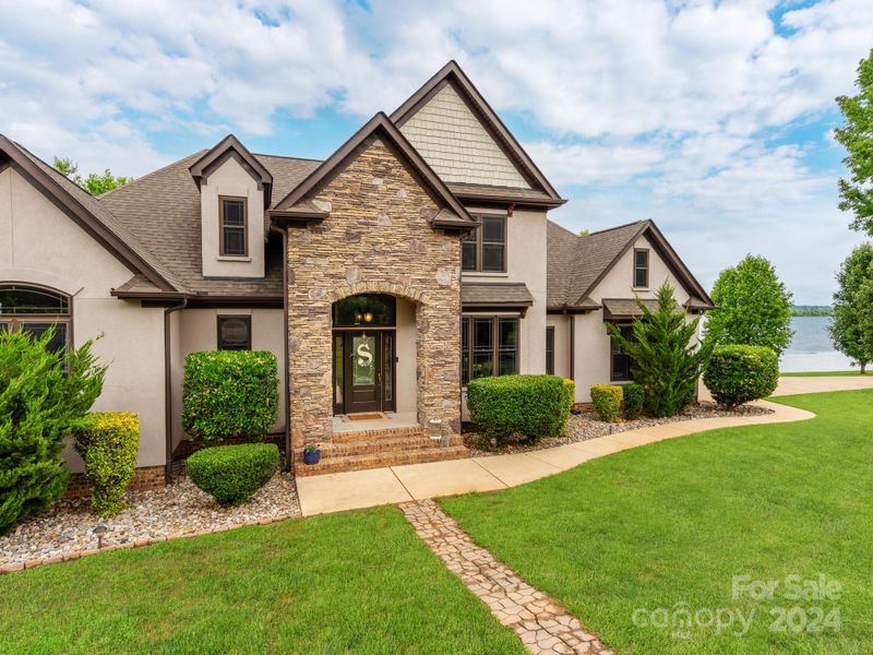 9146 Greenwood Rd, Terrell, NC 28682