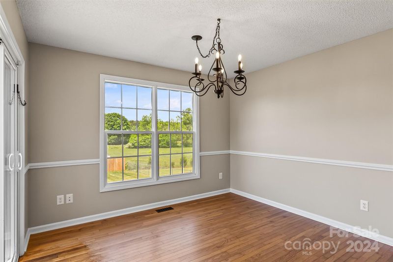 3541 Hillview Dr NE, Conover, NC 28613