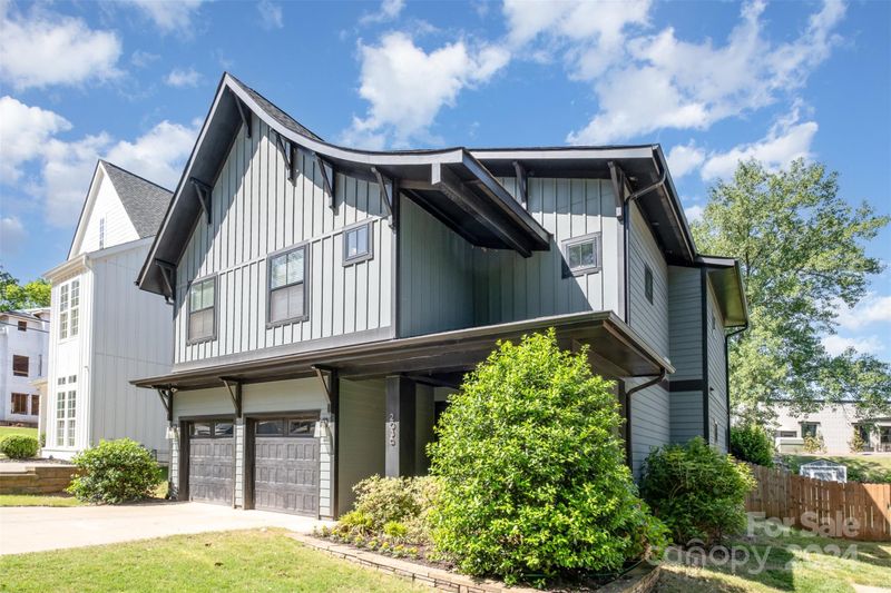 2036 Wilmore Dr, Charlotte, NC 28203
