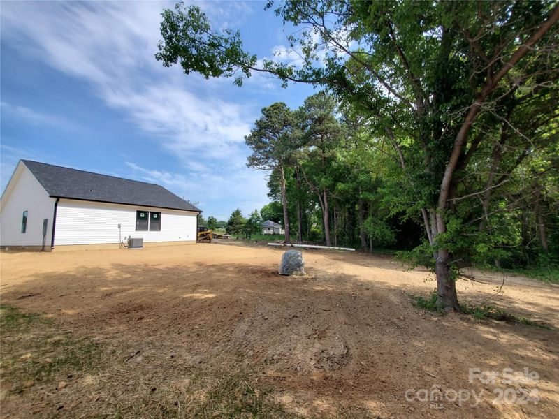 2664 Meadow St, Gastonia, NC 28056