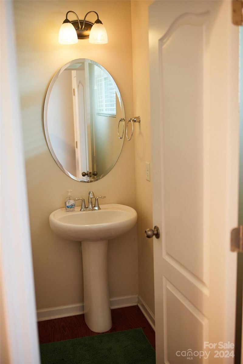 2777 Sawbridge Ln, Gastonia, NC 28056