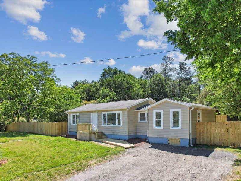 1149 Hensley Rd, Fort Mill, SC 29715