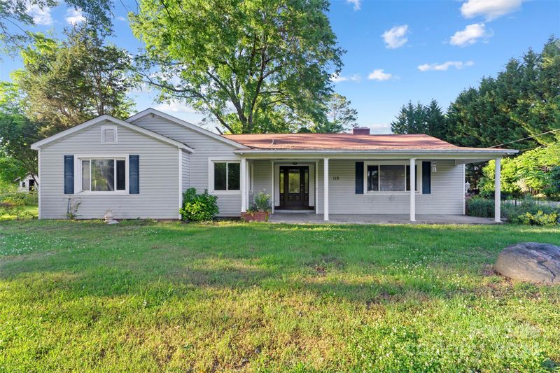 115 E Texas Ave, Bessemer City, NC 28016