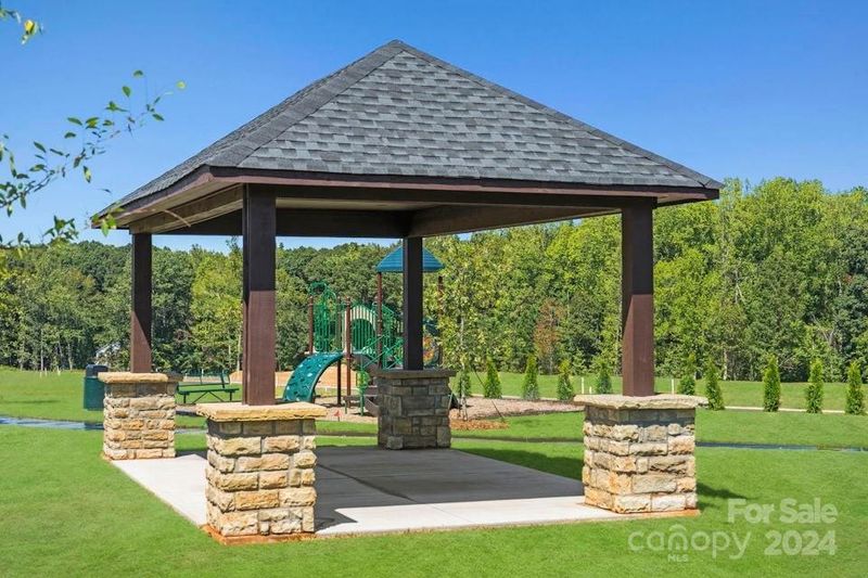 661 Cashion Rd, York, SC 29745