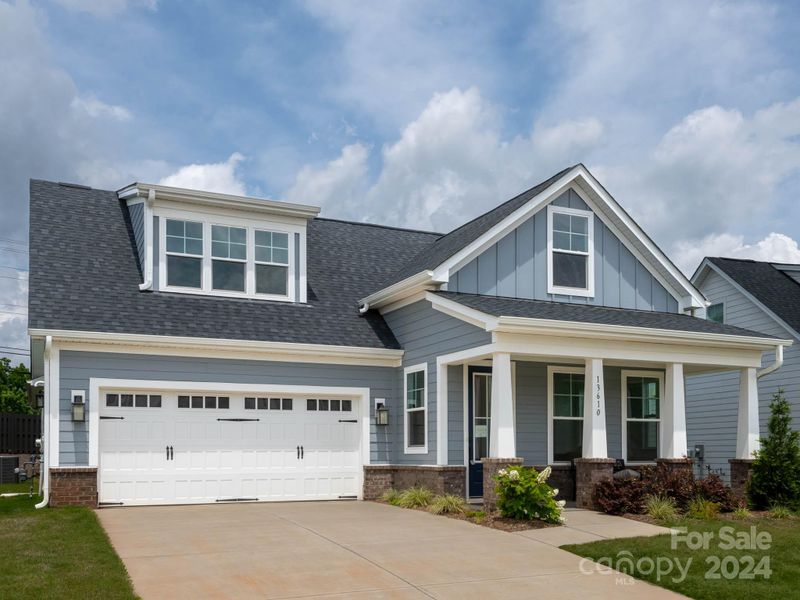 13610 Tranquil Day Dr, Matthews, NC 28105