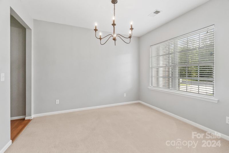4823 Walnut Grove St, Harrisburg, NC 28075