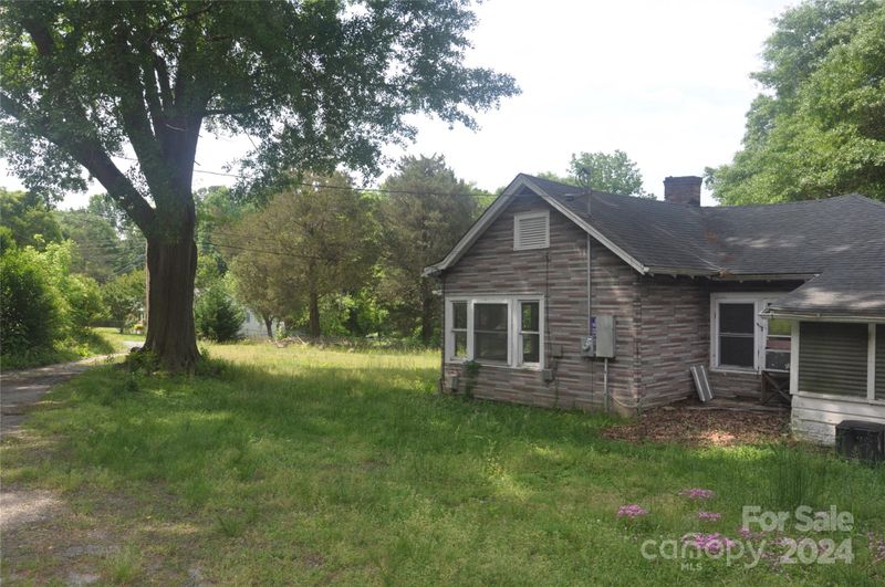 2111 Modena St, Gastonia, NC 28054