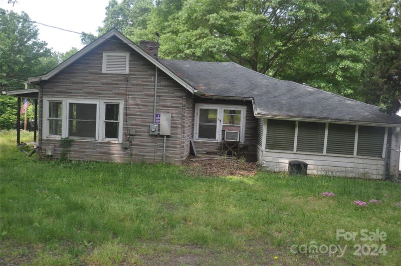 2111 Modena St, Gastonia, NC 28054