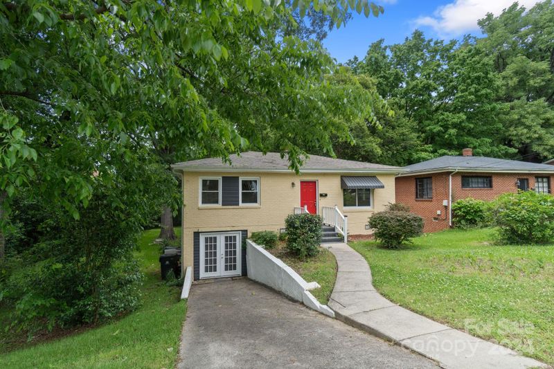 2623 Grimes St, Charlotte, NC 28206