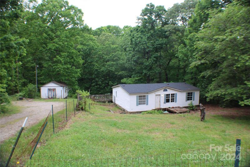 6022 Burnhurst Ln, Denver, NC 28037