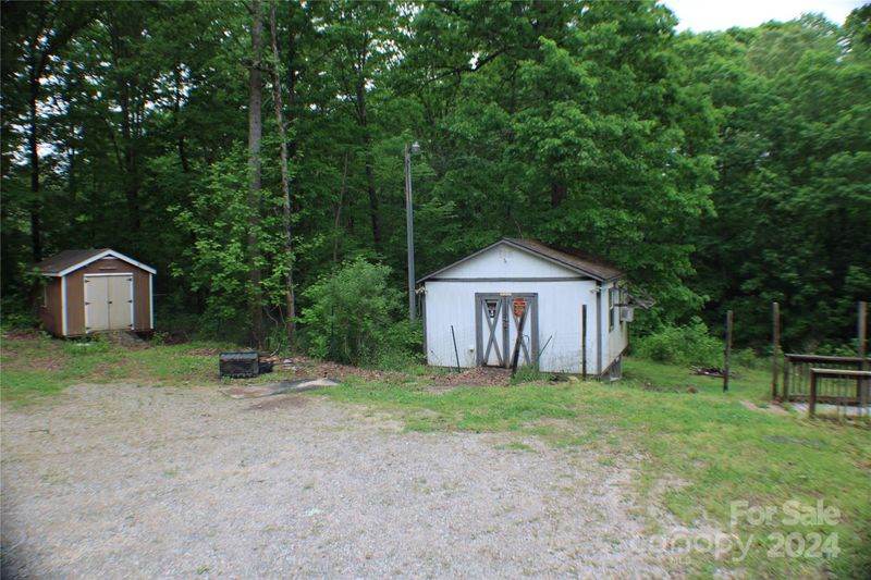 6022 Burnhurst Ln, Denver, NC 28037
