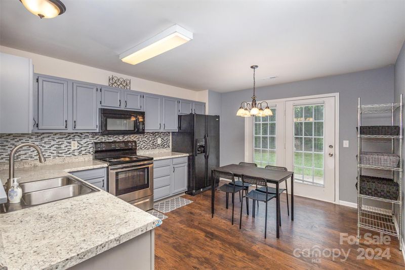 680 Continental Dr, Concord, NC 28025