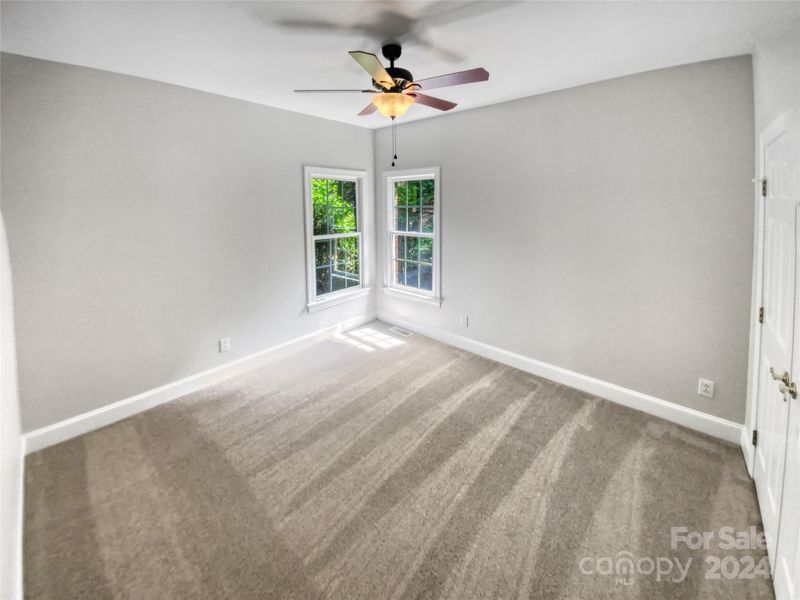 2501 Brecon Ct, Matthews, NC 28104