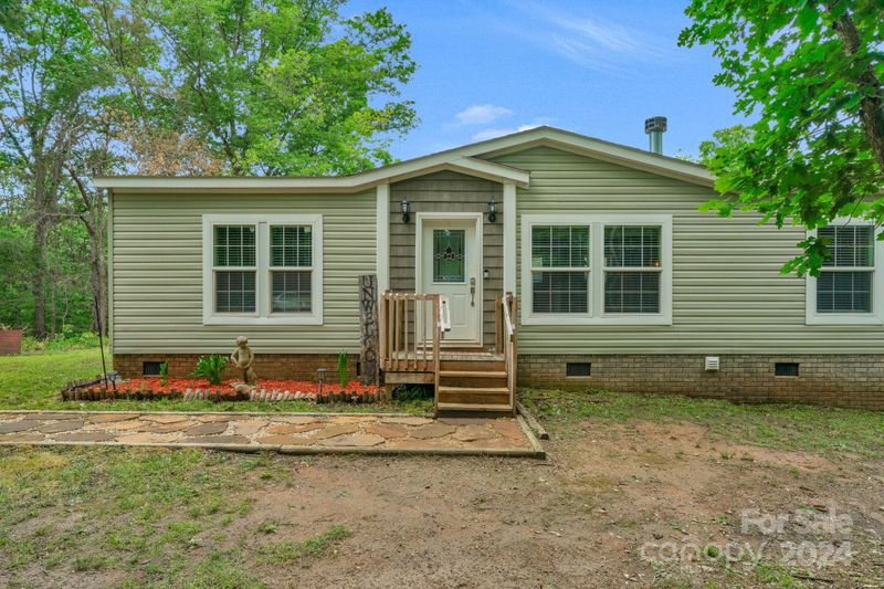 5512 Golf Course Rd, Great Falls, SC 29055