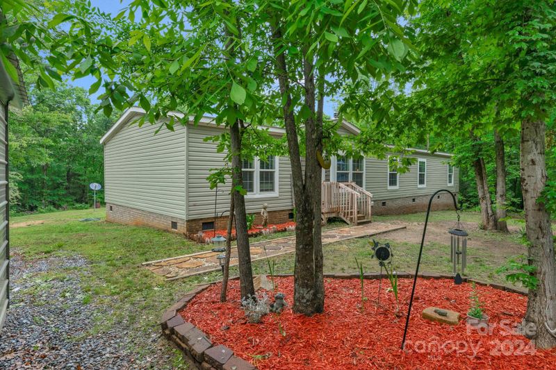 5512 Golf Course Rd, Great Falls, SC 29055