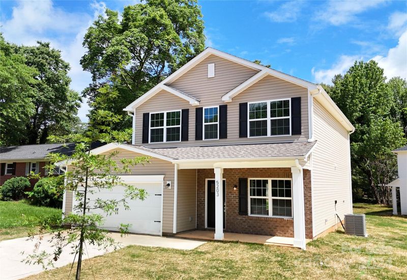 5203 Ansel Ln, Charlotte, NC 28216