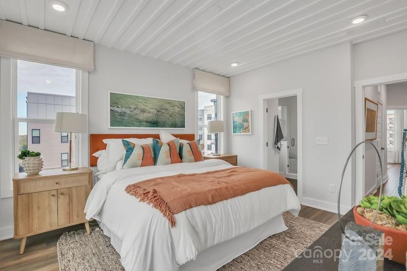 1446 Hamilton St, Charlotte, NC 28206