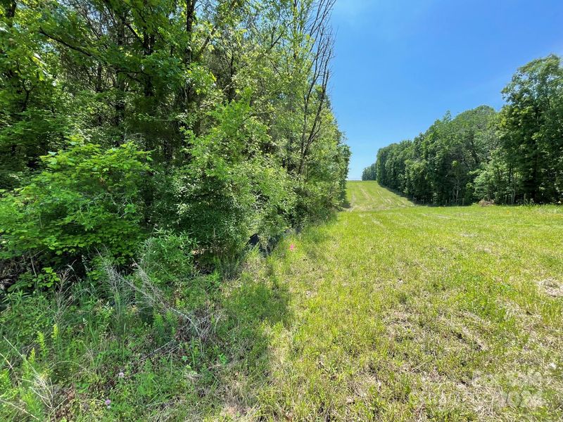 9151 Guildbrook Rd, Davidson, NC 28036
